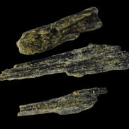 Long blade Epidote 3 crystals 69.7ct  13.9g in sunshine - Rocks and Things Store