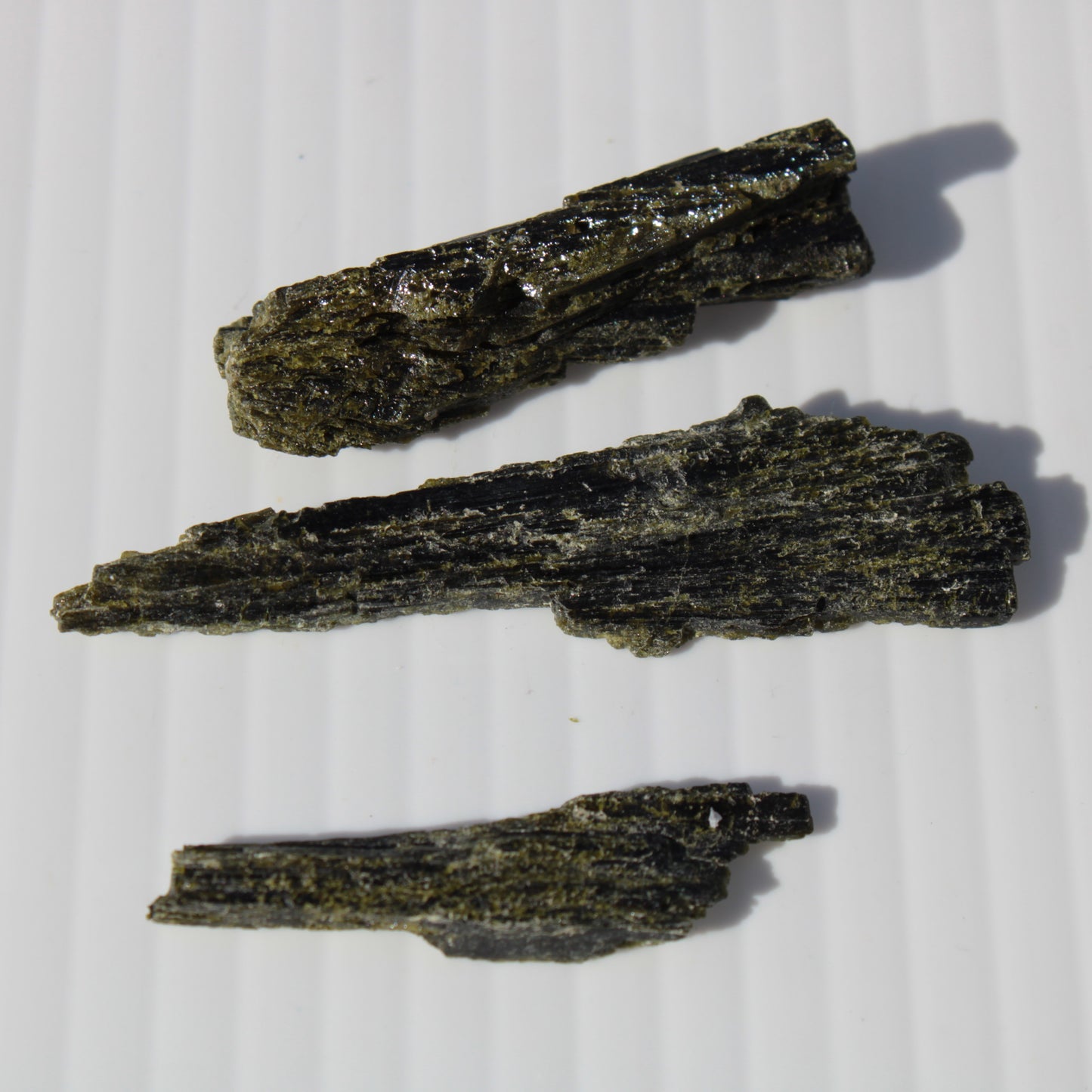 Long blade Epidote 3 crystals 69.7ct  13.9g Rocks and Things