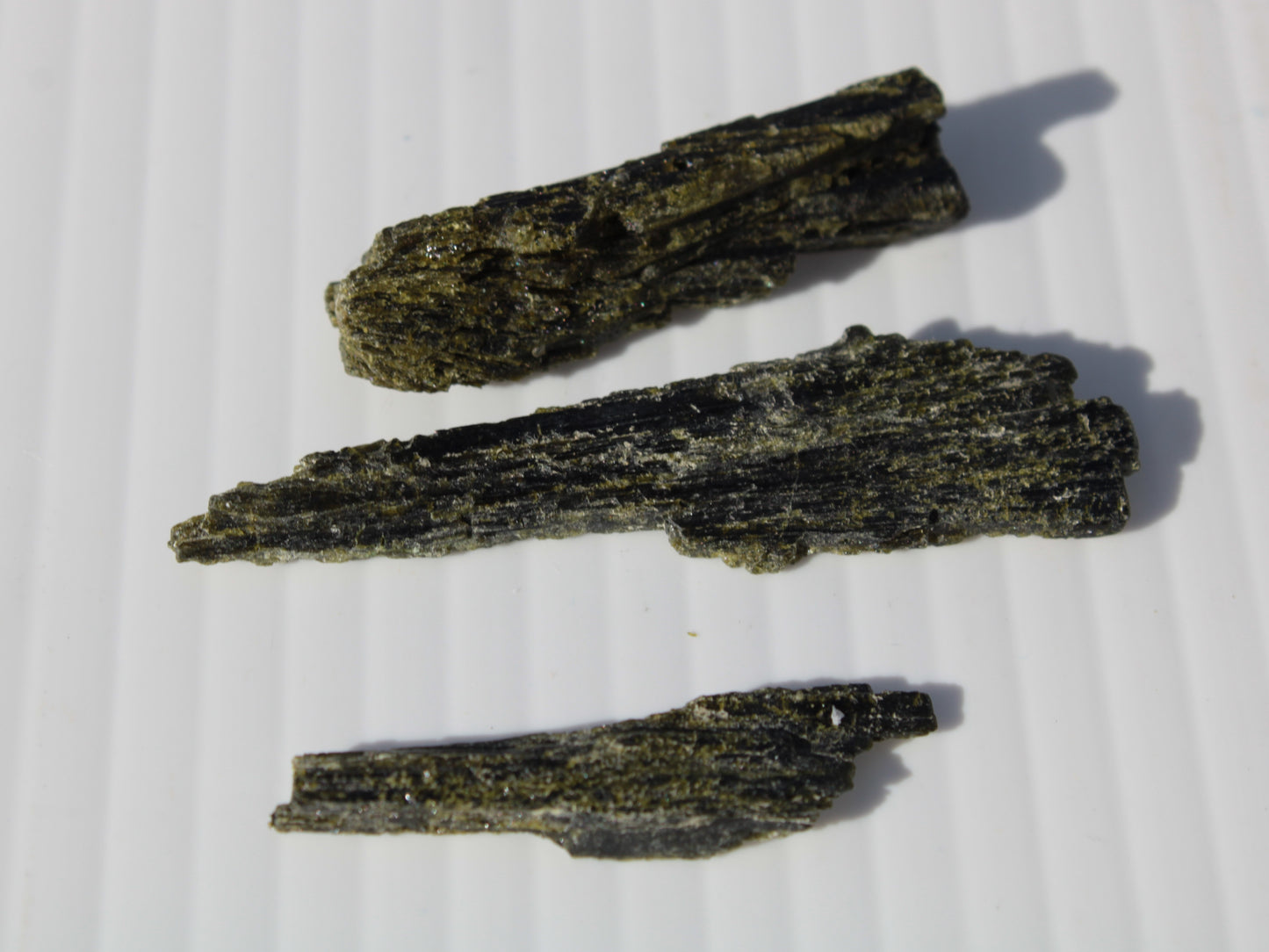 Long blade Epidote 3 crystals 69.7ct  13.9g Rocks and Things