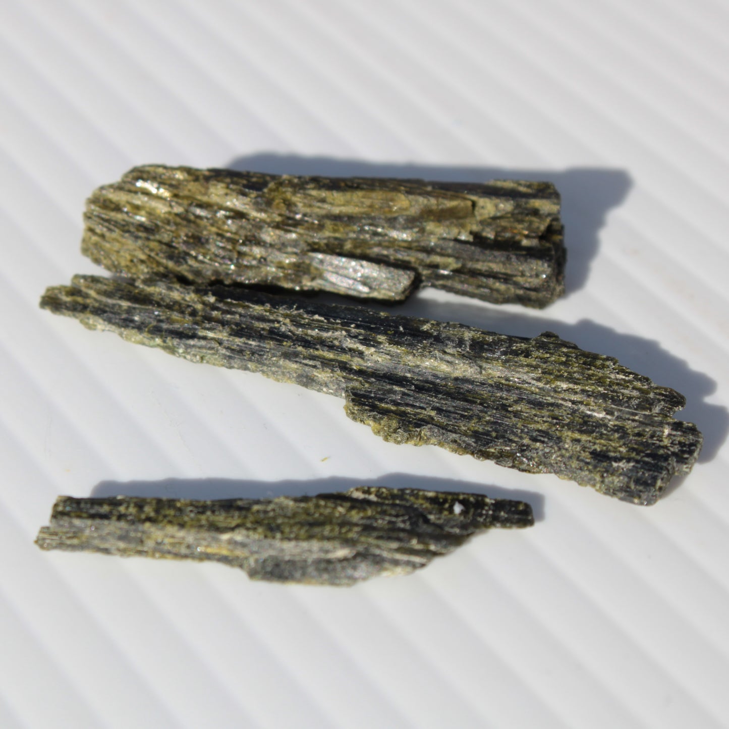 Long blade Epidote 3 crystals 69.7ct  13.9g Rocks and Things