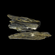 Epidote 3 crystals 30-38mm 33.9ct  6.8g in sunlight - Rocks and Things Store