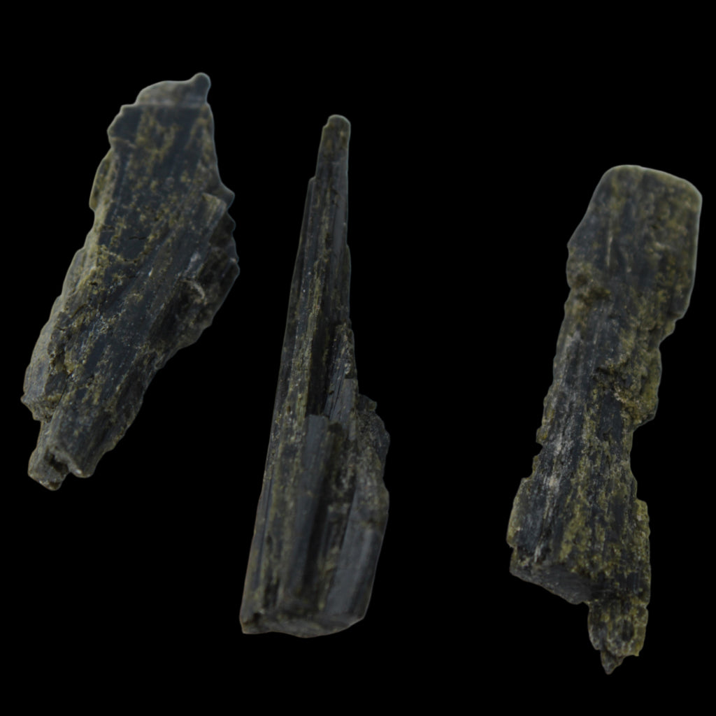 Epidote 3 crystals 38mm 47.1ct 9.4g in sunlight - Rocks and Things Store