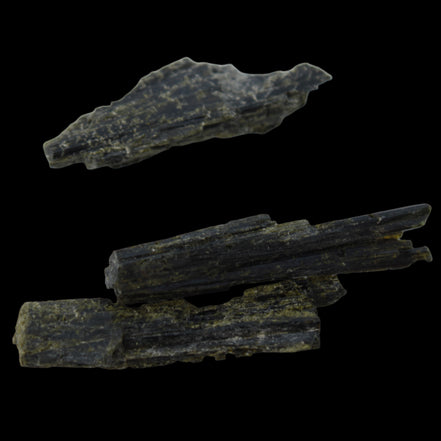 Epidote 3 crystals 38mm 47.1ct 9.4g in sunlight - Rocks and Things Store