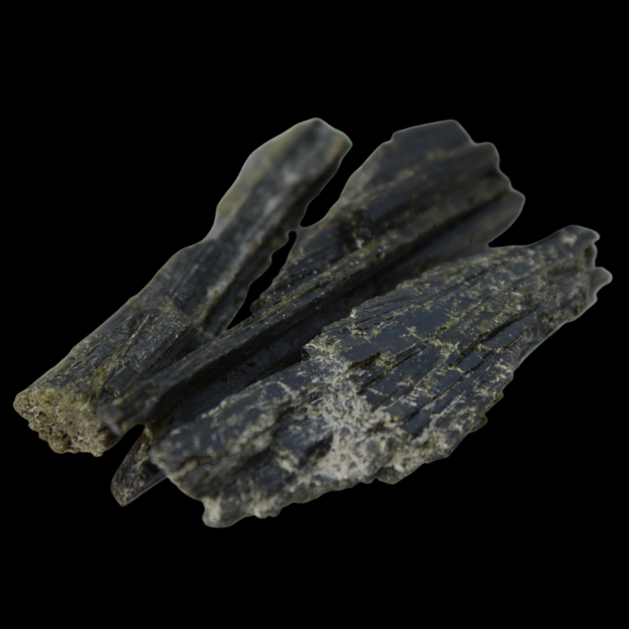 Epidote 3 crystals 38mm 47.1ct 9.4g in sunlight - Rocks and Things Store