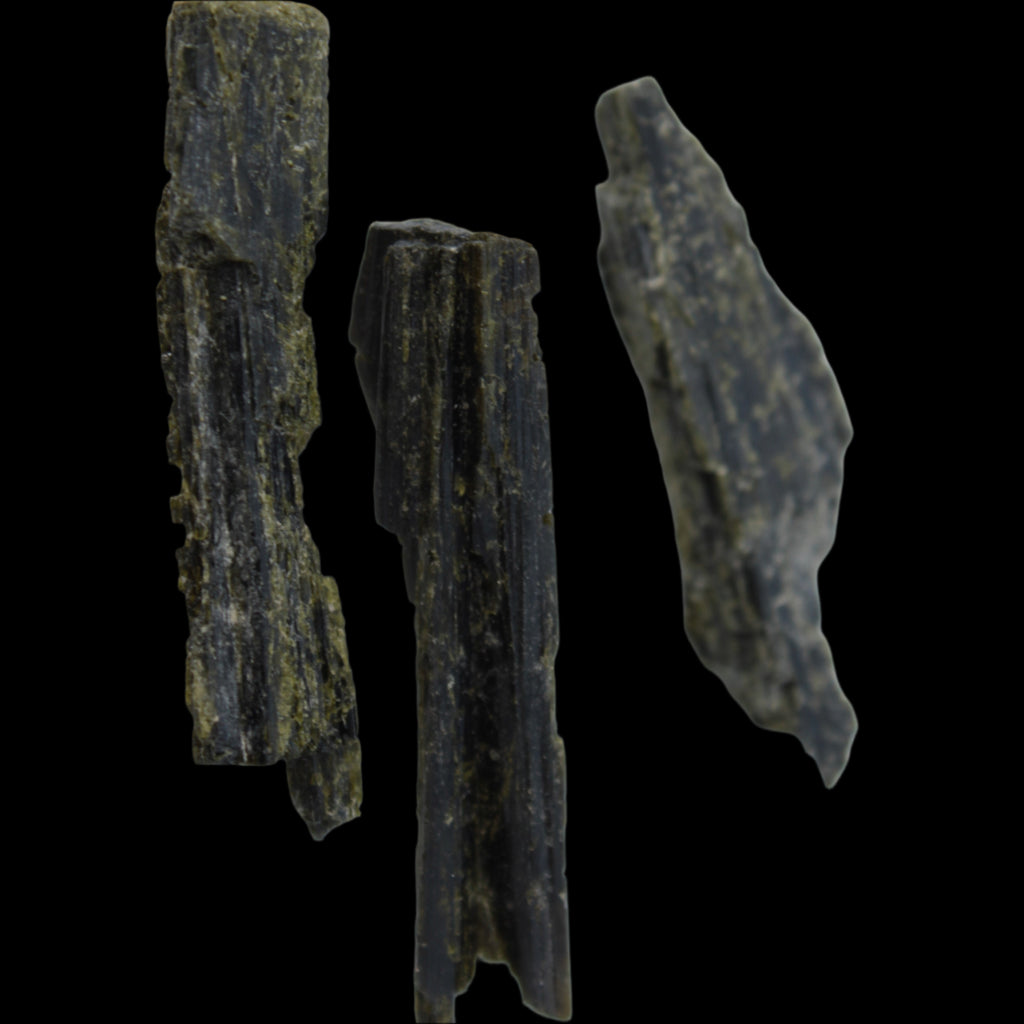 Epidote 3 crystals 38mm 47.1ct 9.4g in sunlight - Rocks and Things Store