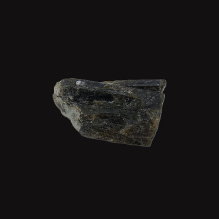 Epidote crystal 52.4ct 10.5g in sunlight - Rocks and Things Store