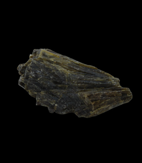Epidote crystal 46.5ct 9.3g in sunlight - Rocks and Things Store