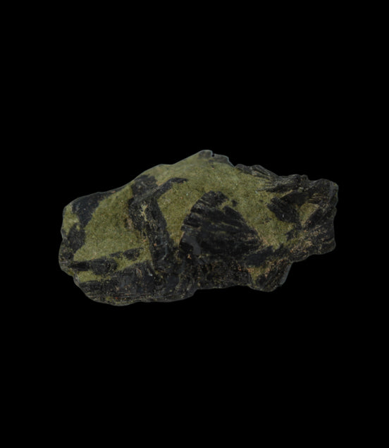 Epidote crystal 62ct 12.3g in sunlight - Rocks and Things Store