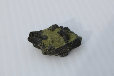 Epidote crystal 62ct 12.3g Rocks and Things