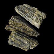 Epidote 3 crystals 52ct 10g in sunshine - Rocks and Things Store
