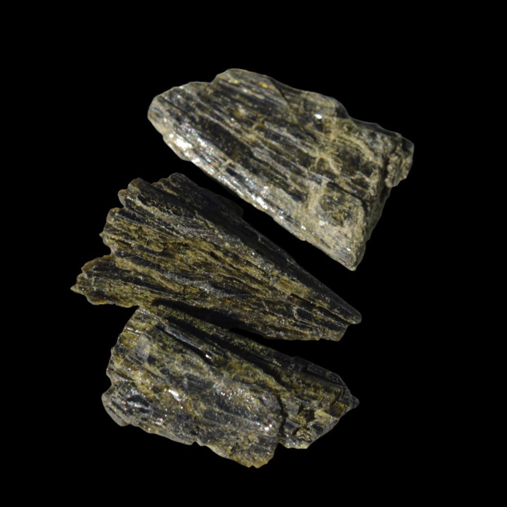 Epidote 3 crystals 52ct 10g Rocks and Things
