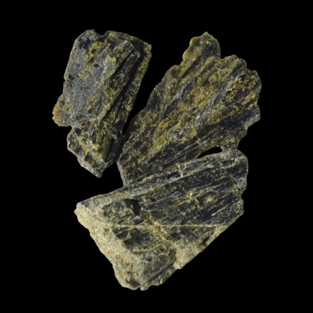 Epidote 3 crystals 52ct 10g in sunshine - Rocks and Things Store