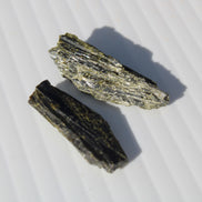 Epidote 2 crystals 35/39ct 7g Rocks and Things