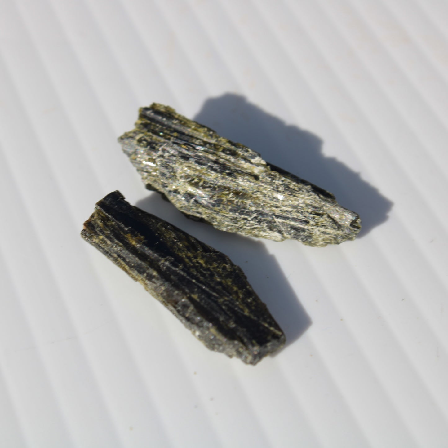 Epidote 2 crystals 35/39ct 7g Rocks and Things