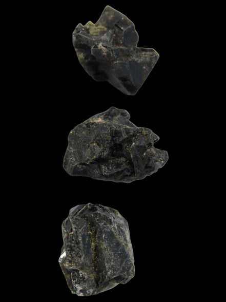 Epidote 3 clusters 87.3ct 17.4g in sunlight - Rocks and Things Store