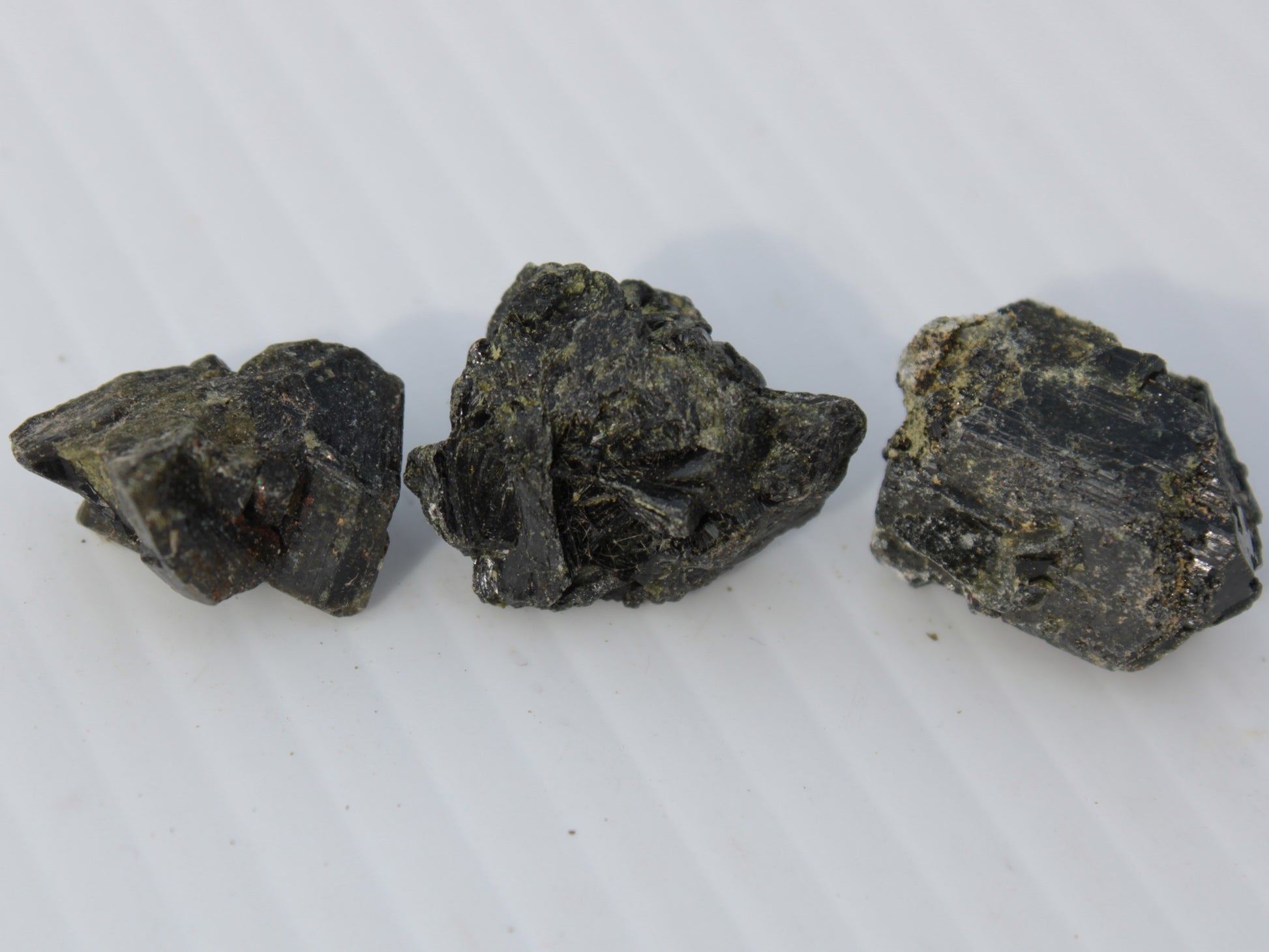 Epidote 3 clusters 87.3ct 17.4g Rocks and Things