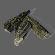 Epidote 3 crystals 24/25ct 5g Rocks and Things