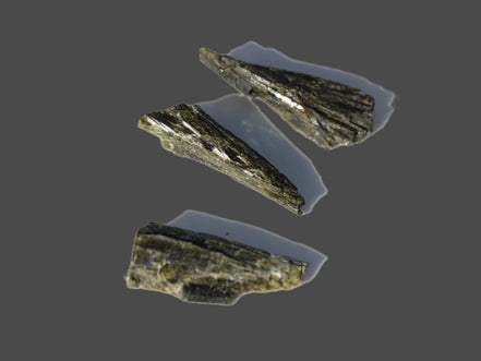 Epidote 3 crystals 24/25ct 5g Rocks and Things