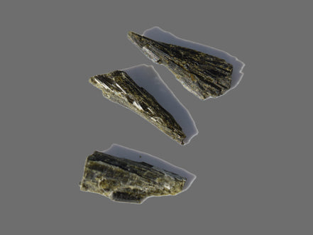 Epidote 3 crystals 24/25ct 5g Rocks and Things