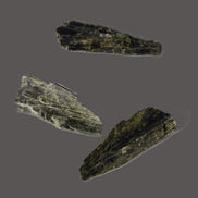 Epidote 3 crystals 24/25ct 5g Rocks and Things