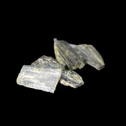 Epidote 4 crystals 24.5ct 5g in sunlight - Rocks and Things Store