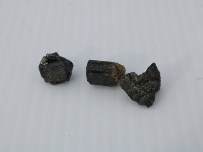 Epidote 3 clusters 52.8ct 10g Rocks and Things