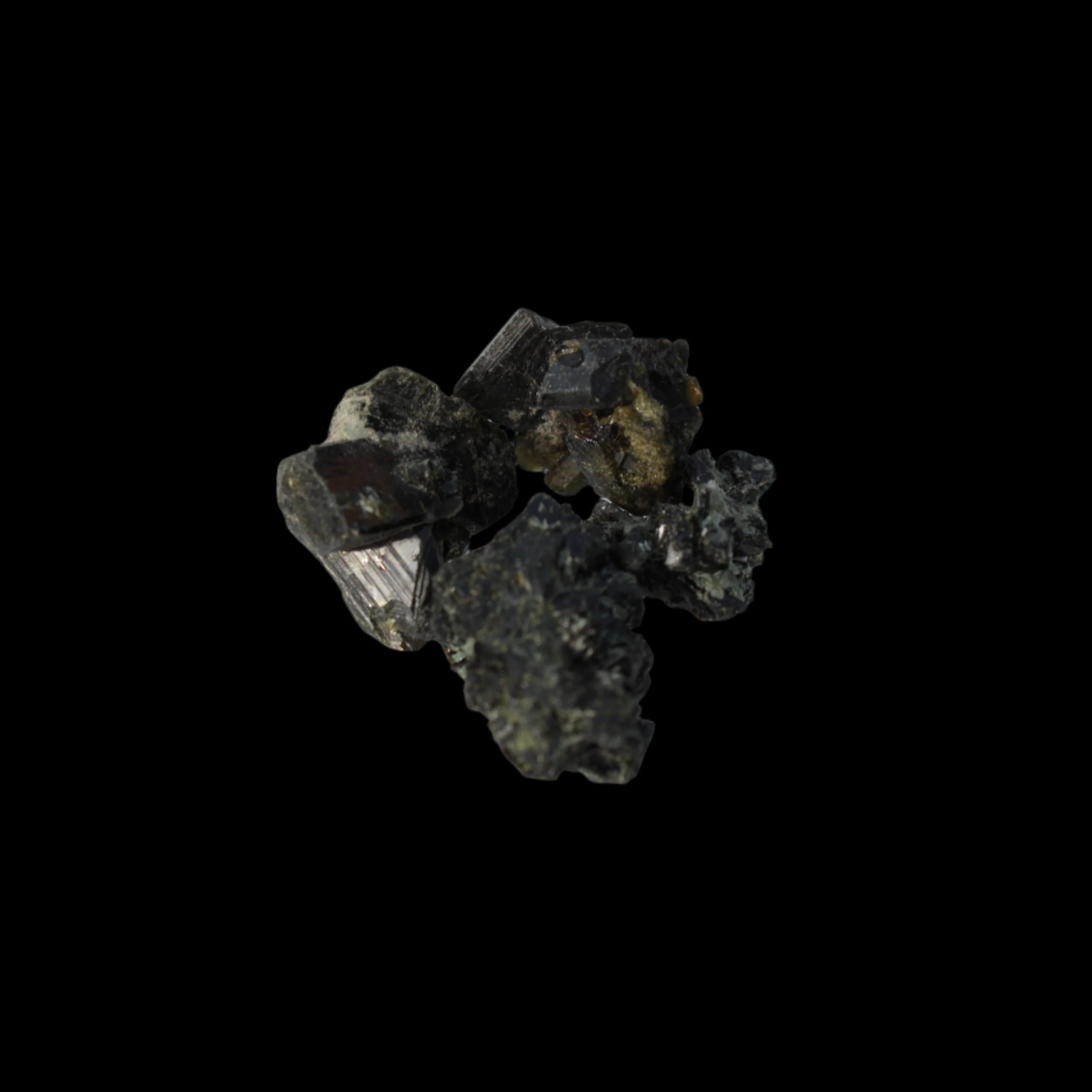 Epidote 4 clusters 50ct 10g in sunlight - Rocks and Things Store