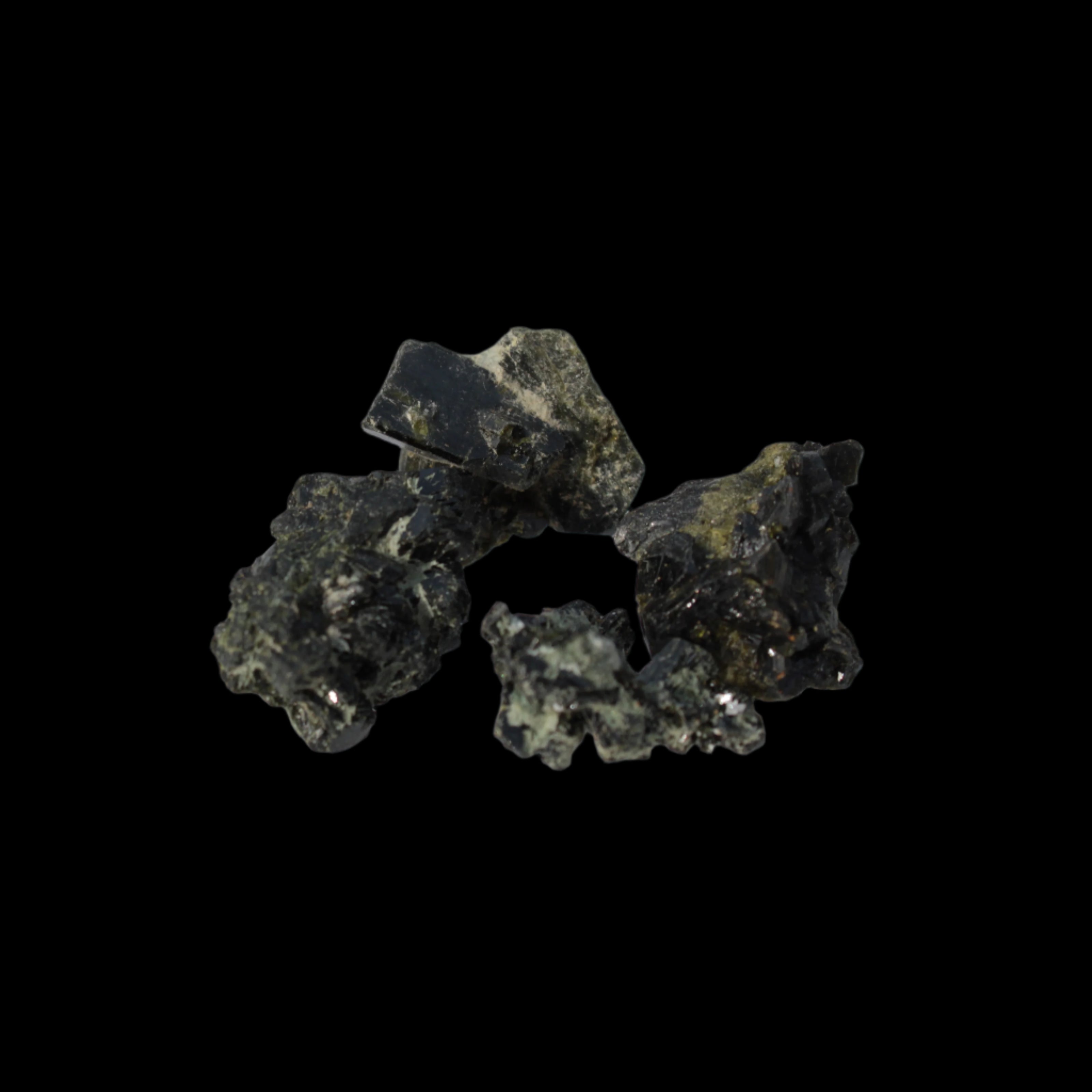 Epidote 4 clusters 50ct 10g in sunlight - Rocks and Things Store