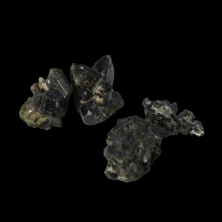 Epidote 4 clusters 50ct 10g in sunlight - Rocks and Things Store