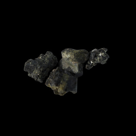 Epidote 4 clusters 50ct 10g in sunlight - Rocks and Things Store