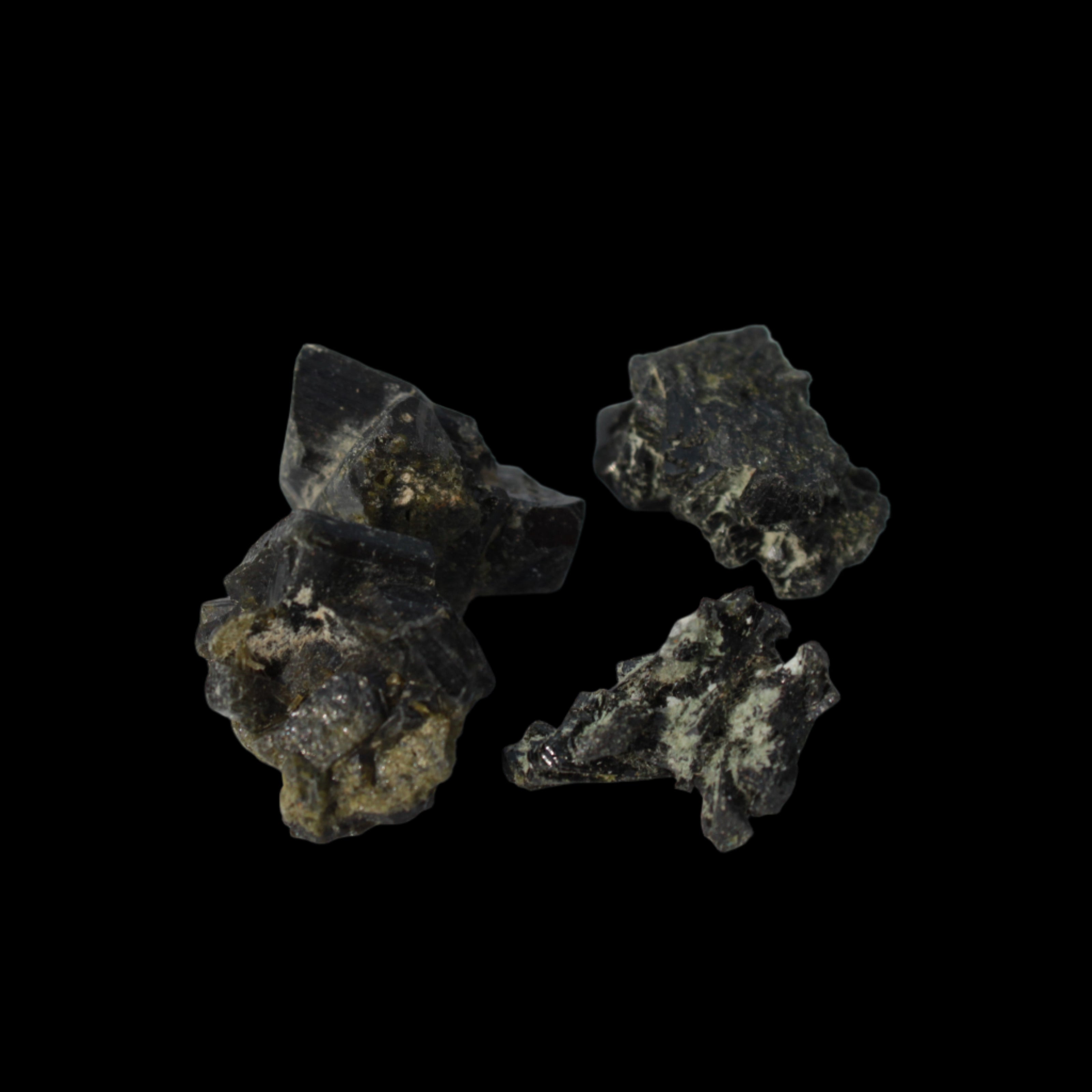 Epidote 4 clusters 50ct 10g in sunlight - Rocks and Things Store