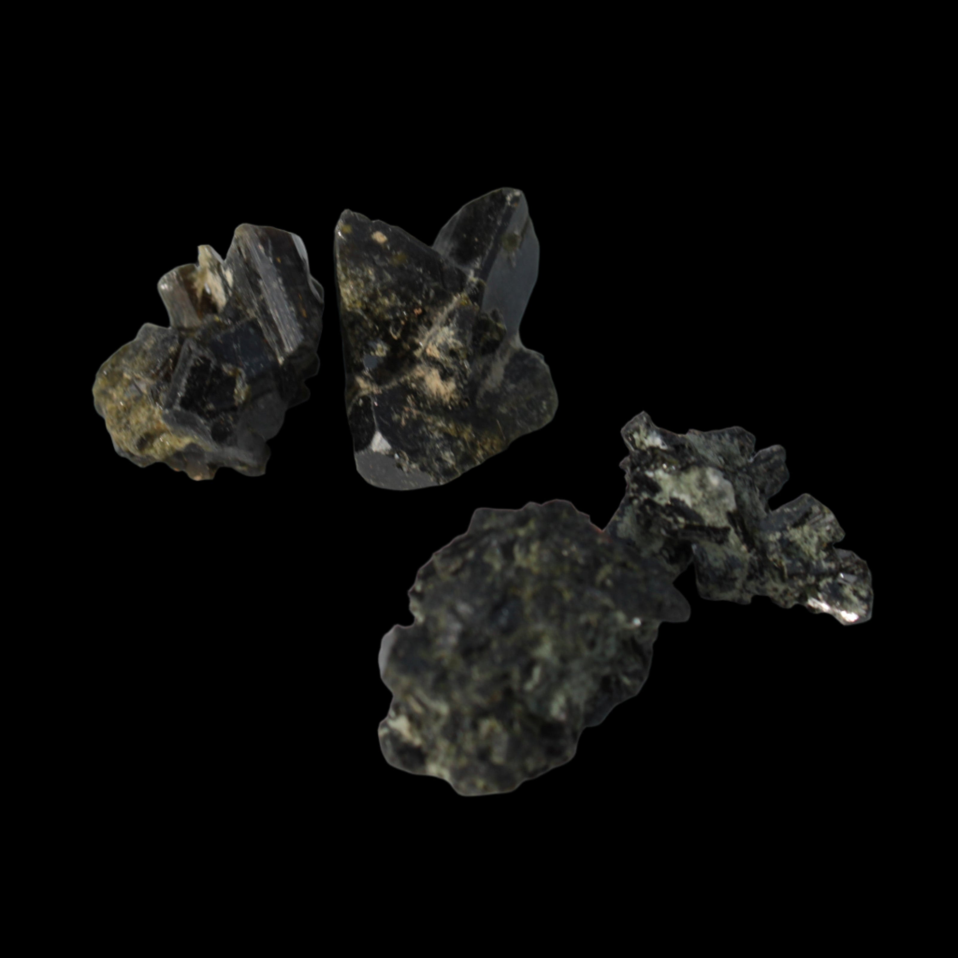 Epidote 4 clusters 50ct 10g in sunlight - Rocks and Things Store