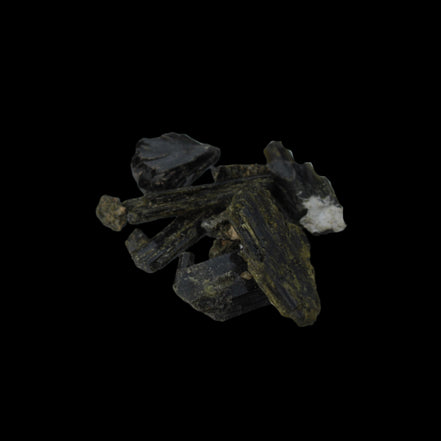Epidote crystals and clusters 38ct 7.6g in sunlight - Rocks and Things Store
