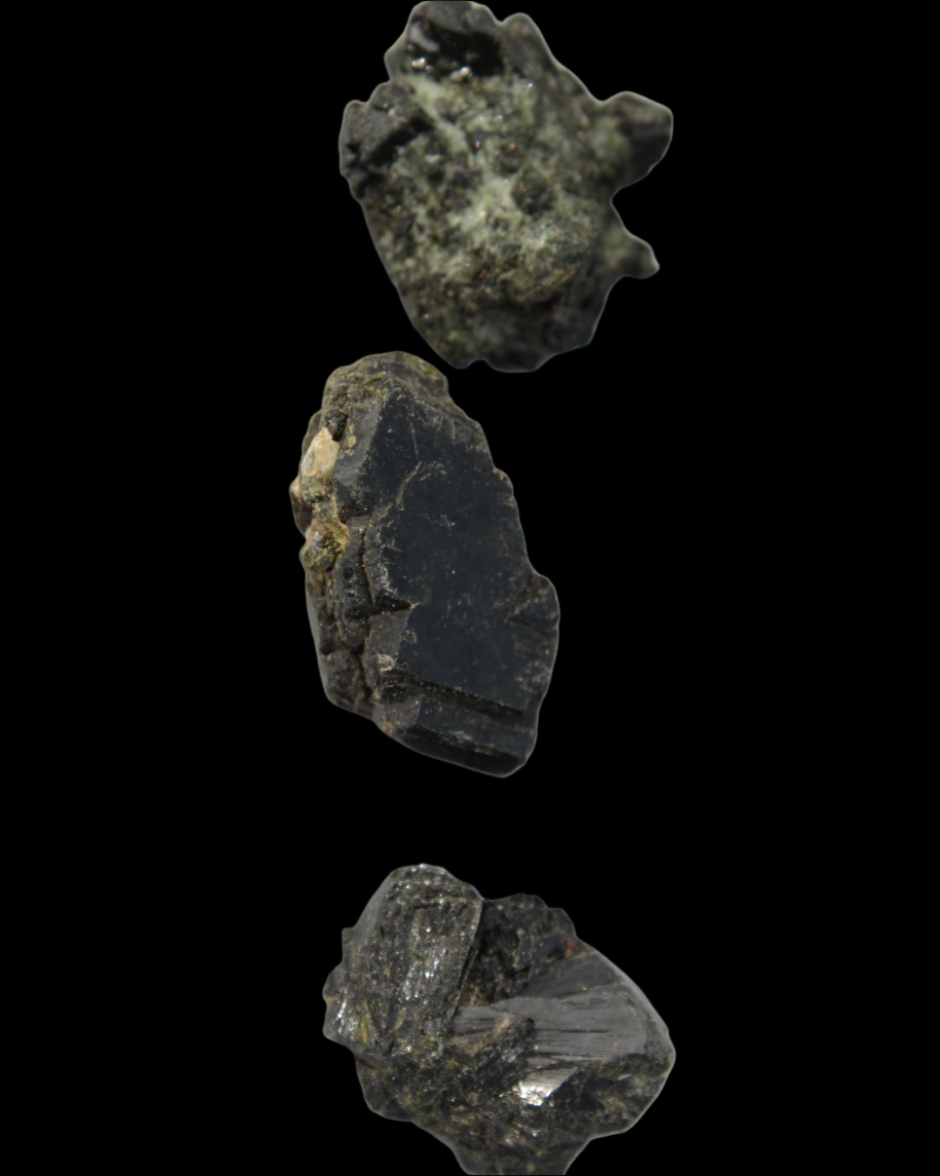 Epidote 3 clusters 123ct 24.7g in sunlight -  Rocks and Things Store
