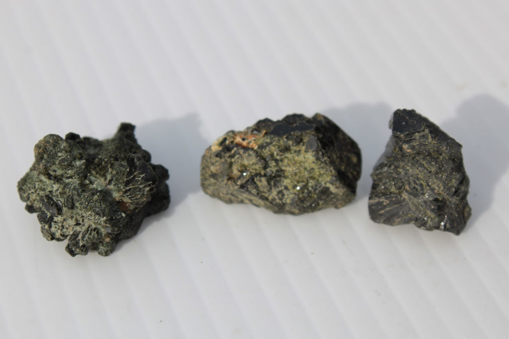 Epidote 3 clusters 123ct 24.7g Rocks and Things