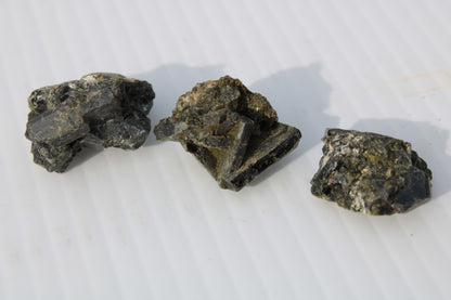 Epidote 3 clusters 136.9ct 27.3g Rocks and Things