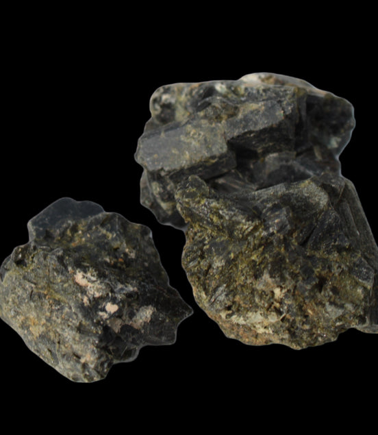 Epidote 3 clusters 136.9ct 27.3g in sunlight - Rocks and Things Store