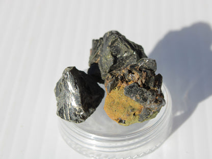 Epidote 3 clusters 113.3ct 22.5g Rocks and Things