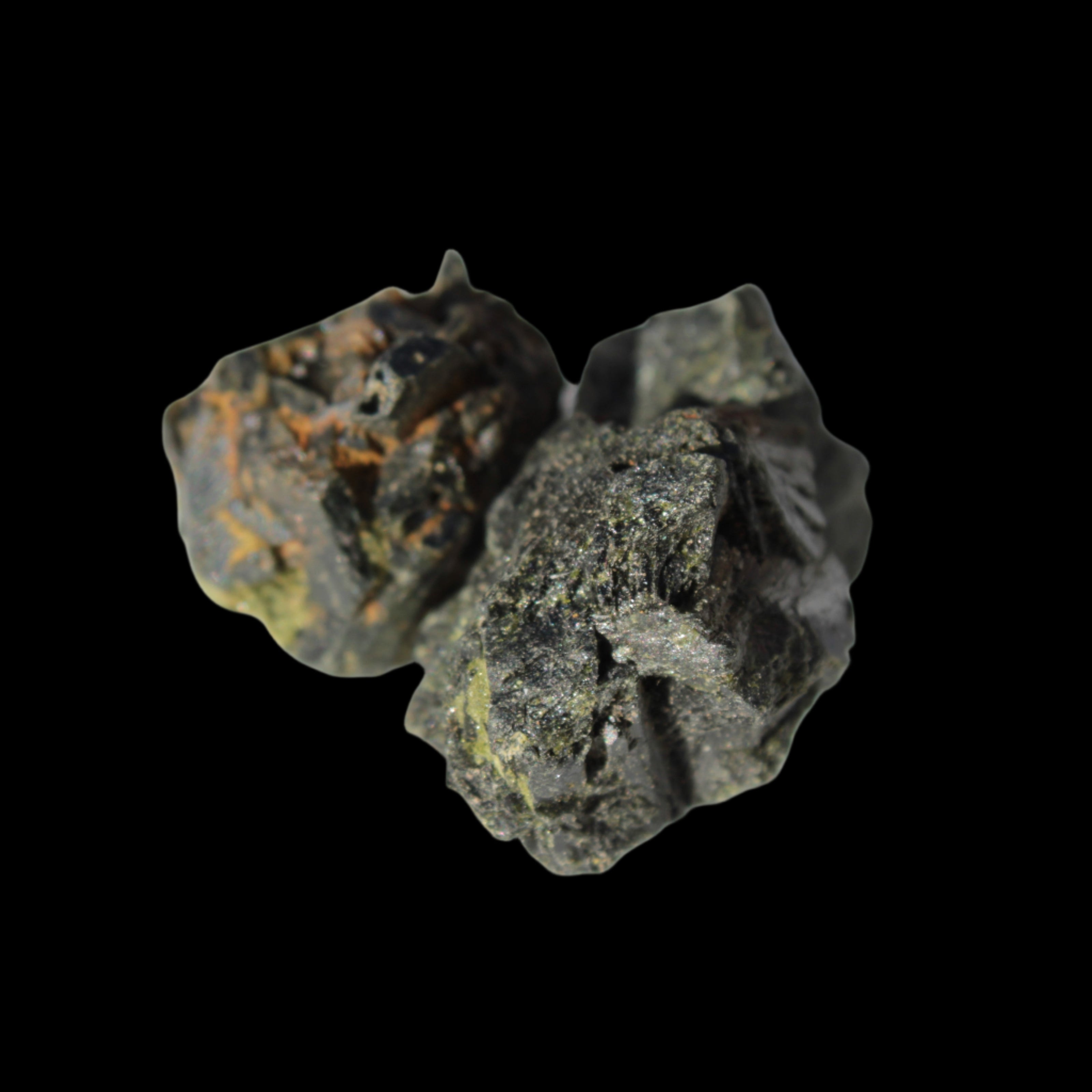 Epidote 3 clusters 113.3ct 22.5g in sunlight - Rocks and Things StoreEpidote 3 clusters 113.3ct 22.5g in sunlight - Rocks and Things Store