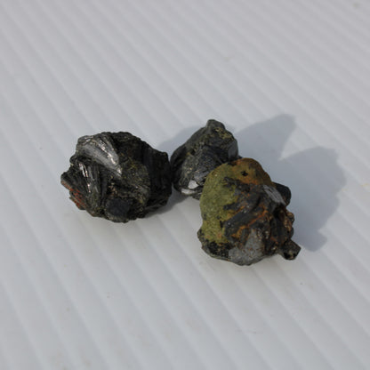 Epidote 3 clusters 113.3ct 22.5g Rocks and Things