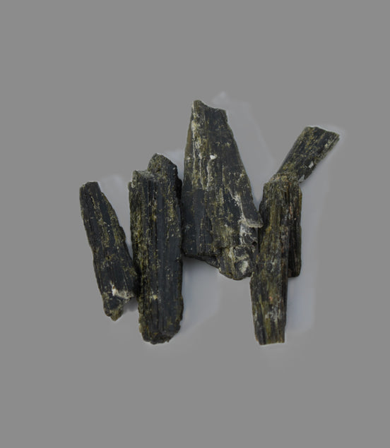 Epidote 5 crystals 38ct 7.7g Rocks and Things