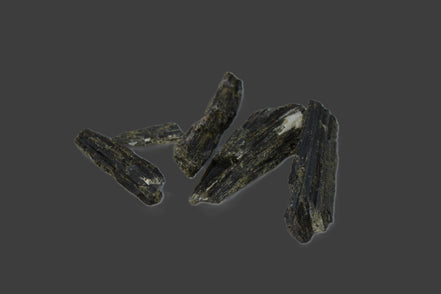 Epidote 5 crystals 38ct 7.7g Rocks and Things
