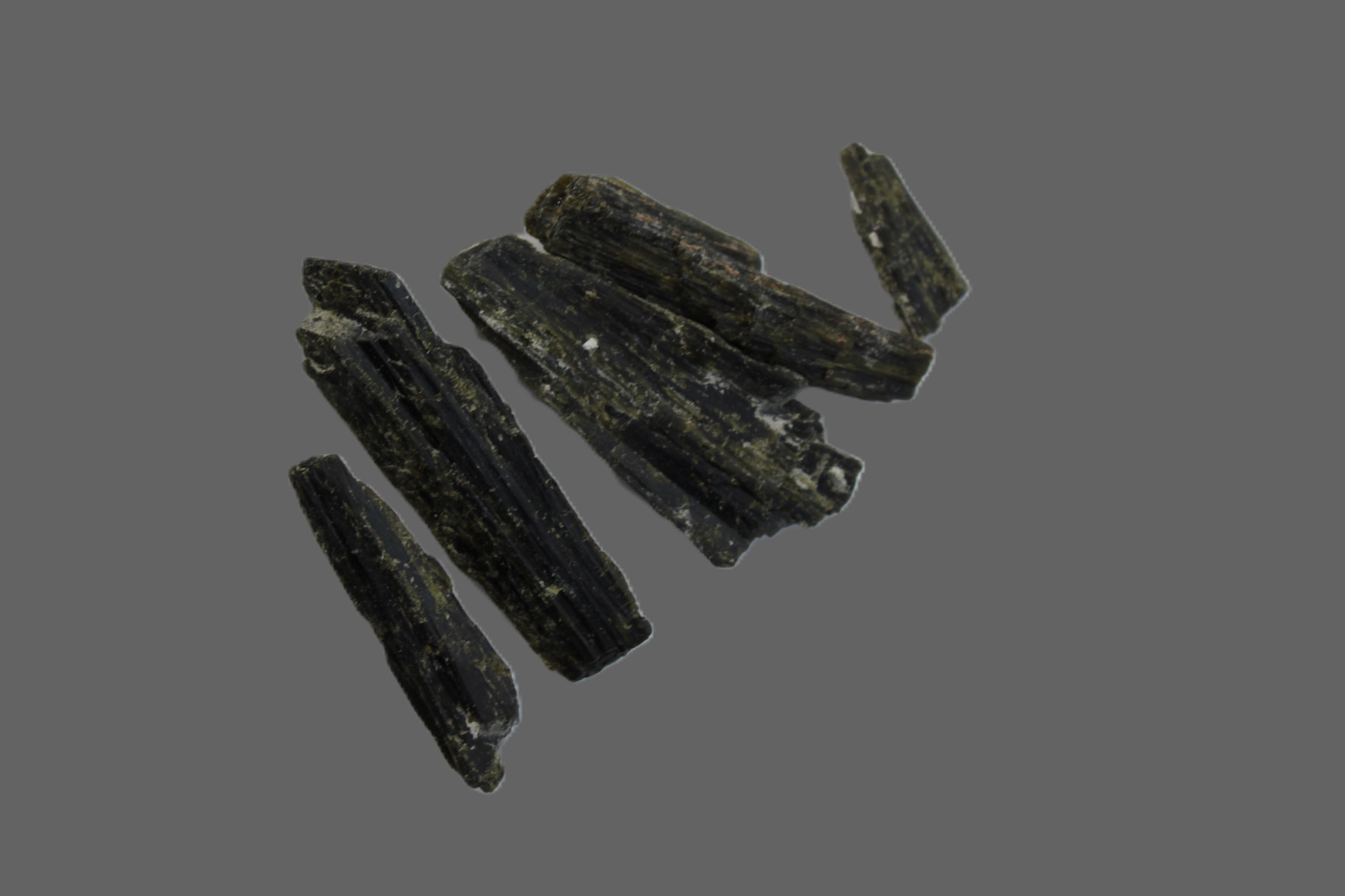 Epidote 5 crystals 38ct 7.7g Rocks and Things