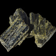 Epidote 3 crystals 36-39ct 7-8g in sunshine - Rocks and Things Store