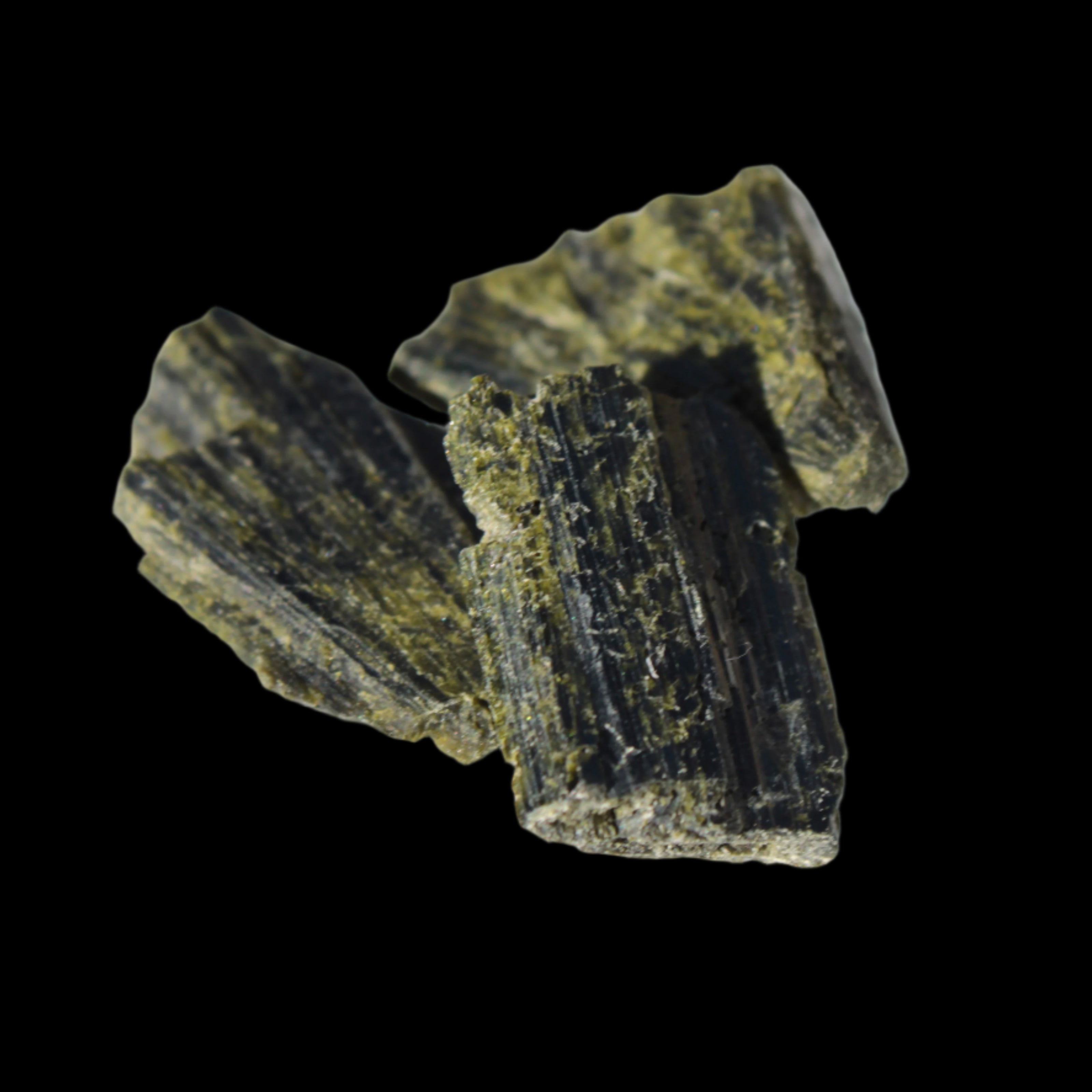 Epidote 3 crystals 36-39ct 7-8g in sunshine - Rocks and Things Store