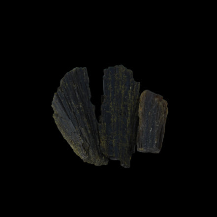 Epidote 3 crystals 44.9ct 9g in sunshine  - Rocks and Things Store