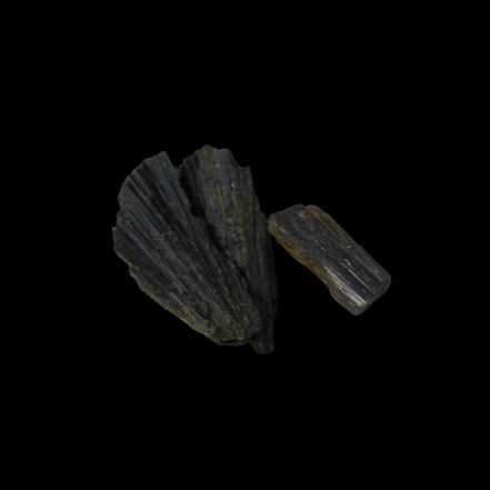 Epidote 3 crystals 44.9ct 9g in sunshine  - Rocks and Things Store