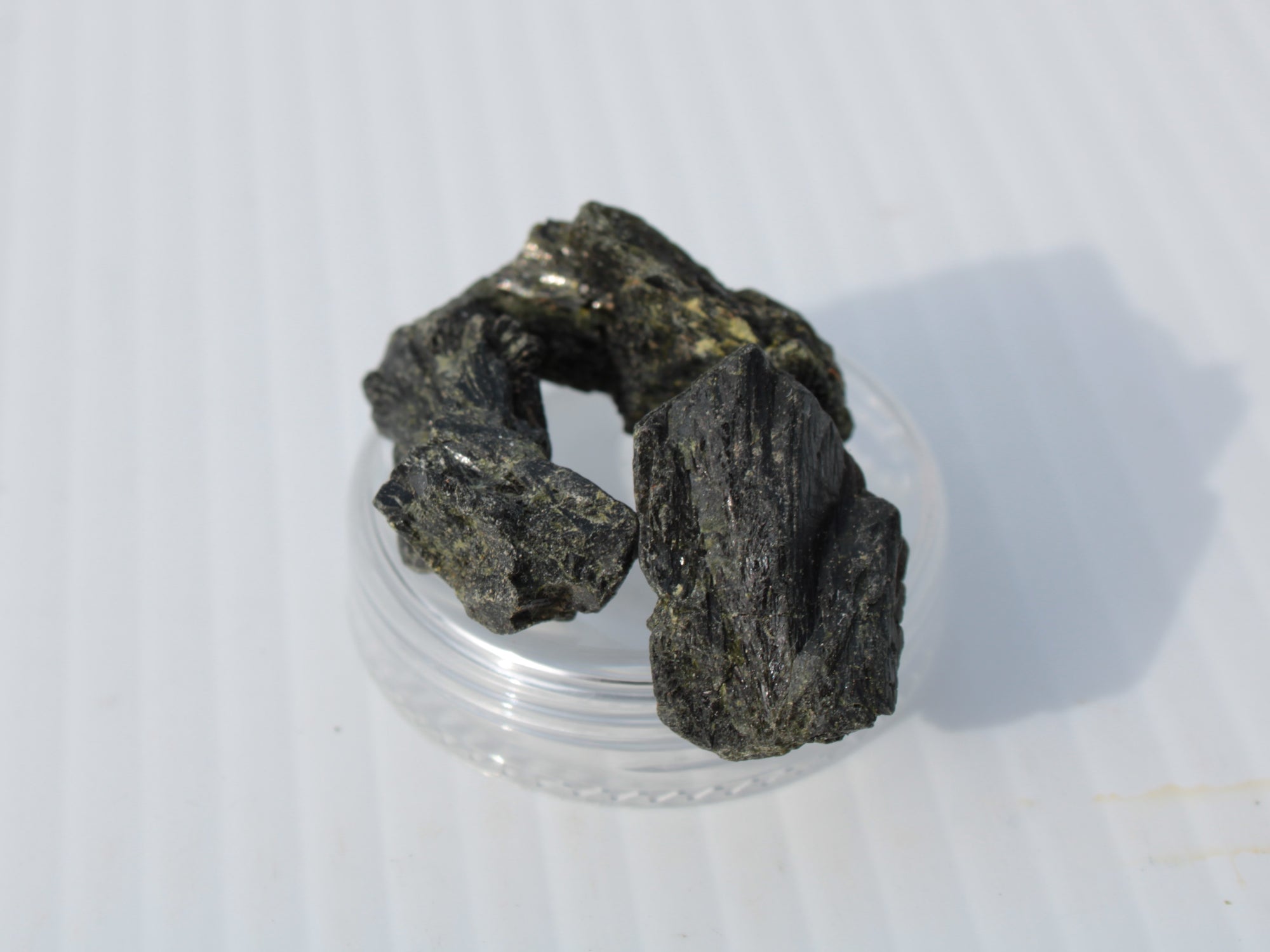 Epidote 3 clusters 81-82ct 16g Rocks and Things