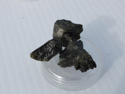 Epidote 3 clusters 81-82ct 16g Rocks and Things