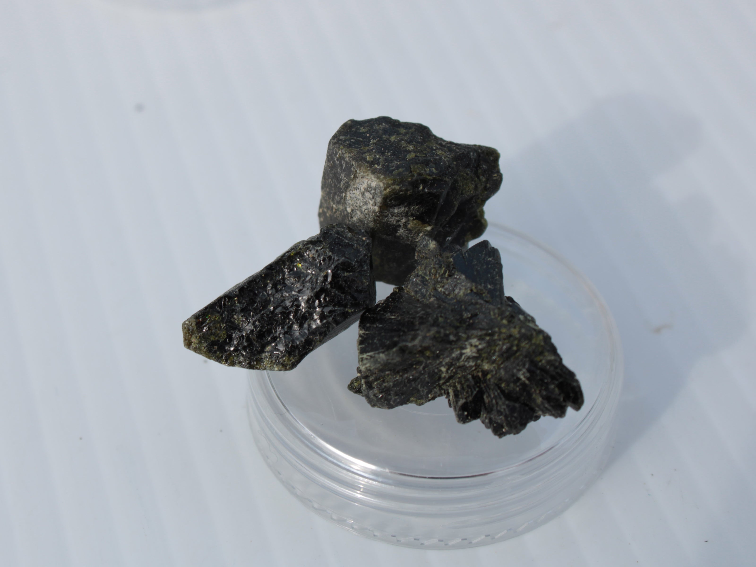 Epidote 3 clusters 81-82ct 16g Rocks and Things